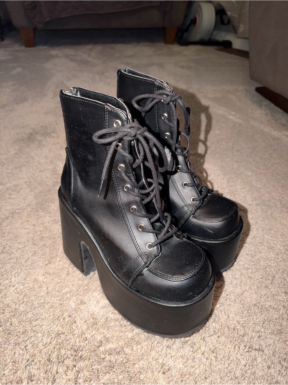 Demonia Camel 203’s